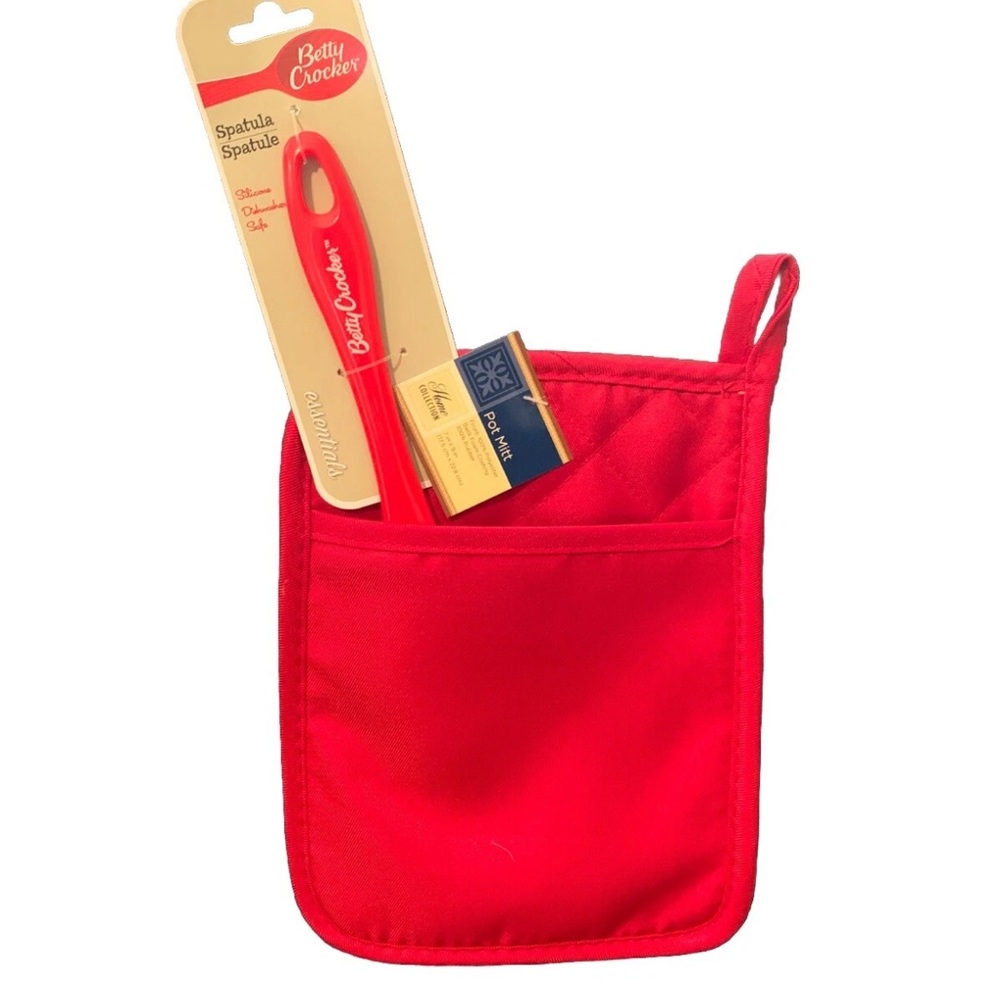 Betty Crocker Red Silicone Spatula and Pot Mitt